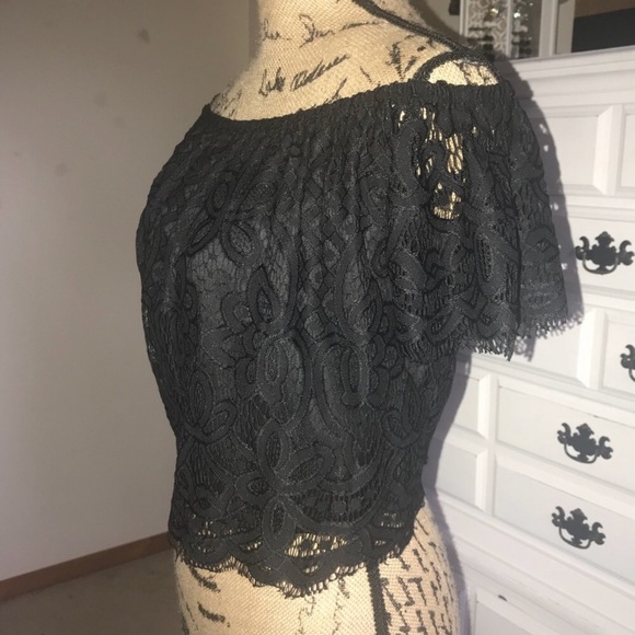 Lace Express Top - Picture 2 of 3